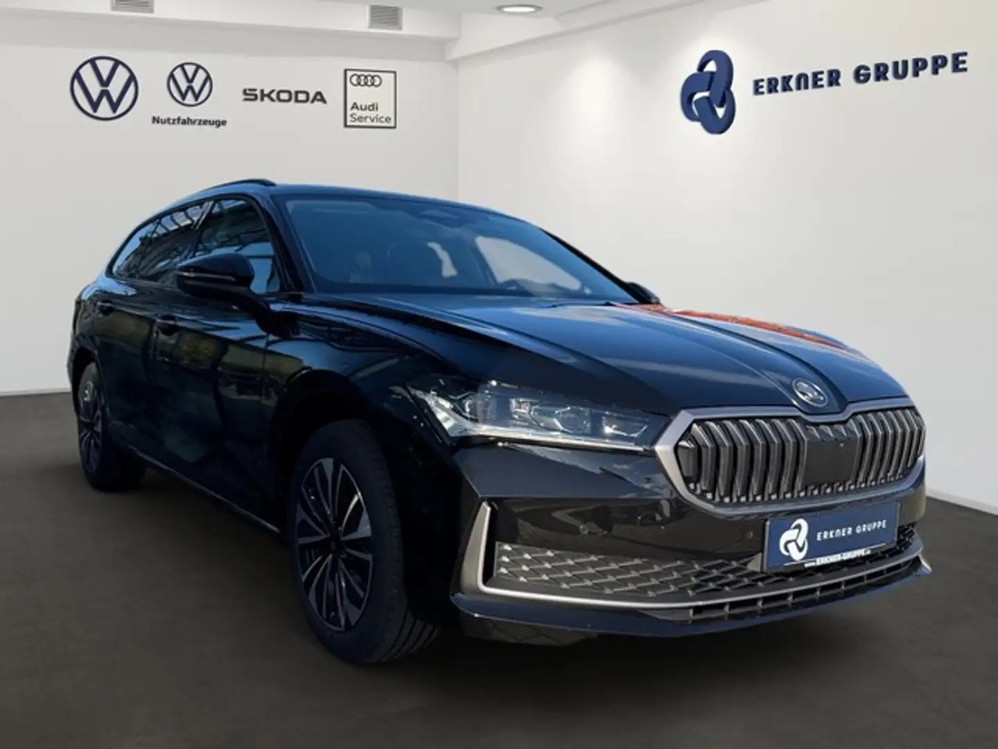 Skoda Superb Combi 1.5 TSI iV DSG Selection+AHK+ACC+SHZ+NAVI... Schwarz - 2