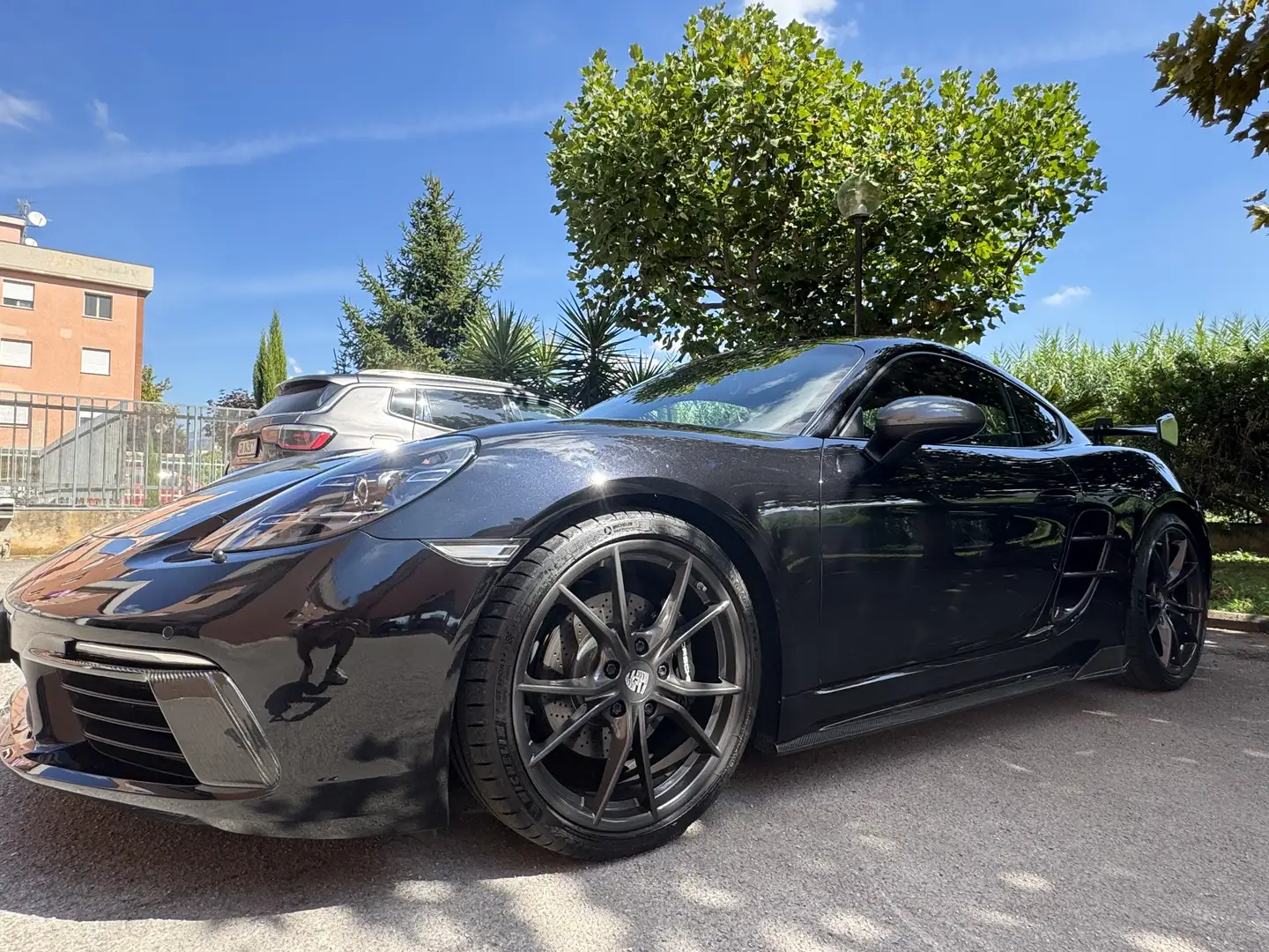 Porsche 718 Cayman T - 2