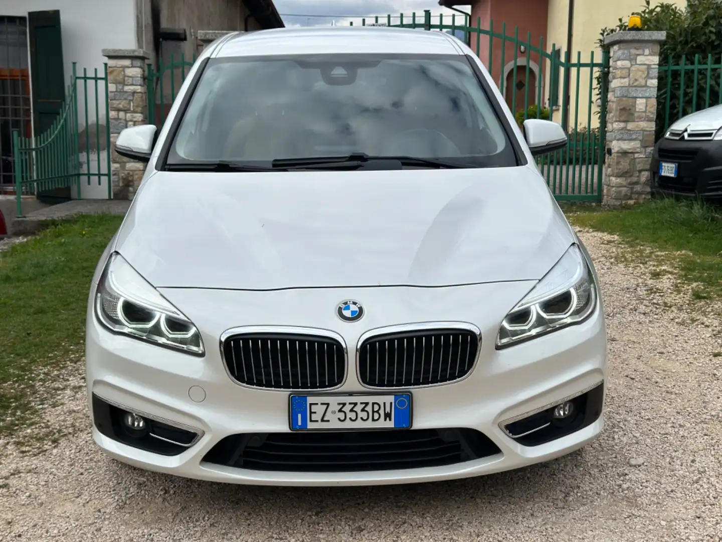 BMW 220d xDrive Active Tourer Msport aut. Bianco - 2