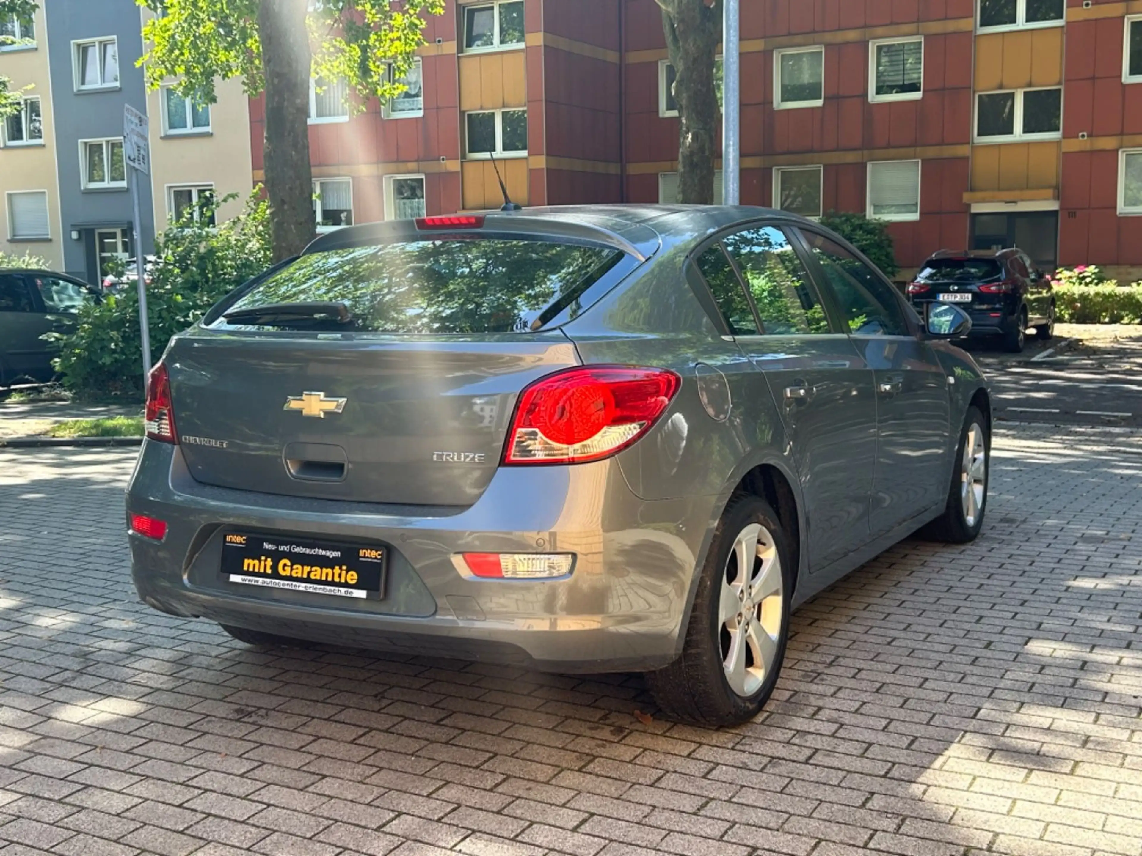 Chevrolet Cruze Hatchback LTZ/KLIMAAUTO/TEMPOMAT/AUTOMATIK — photo 4