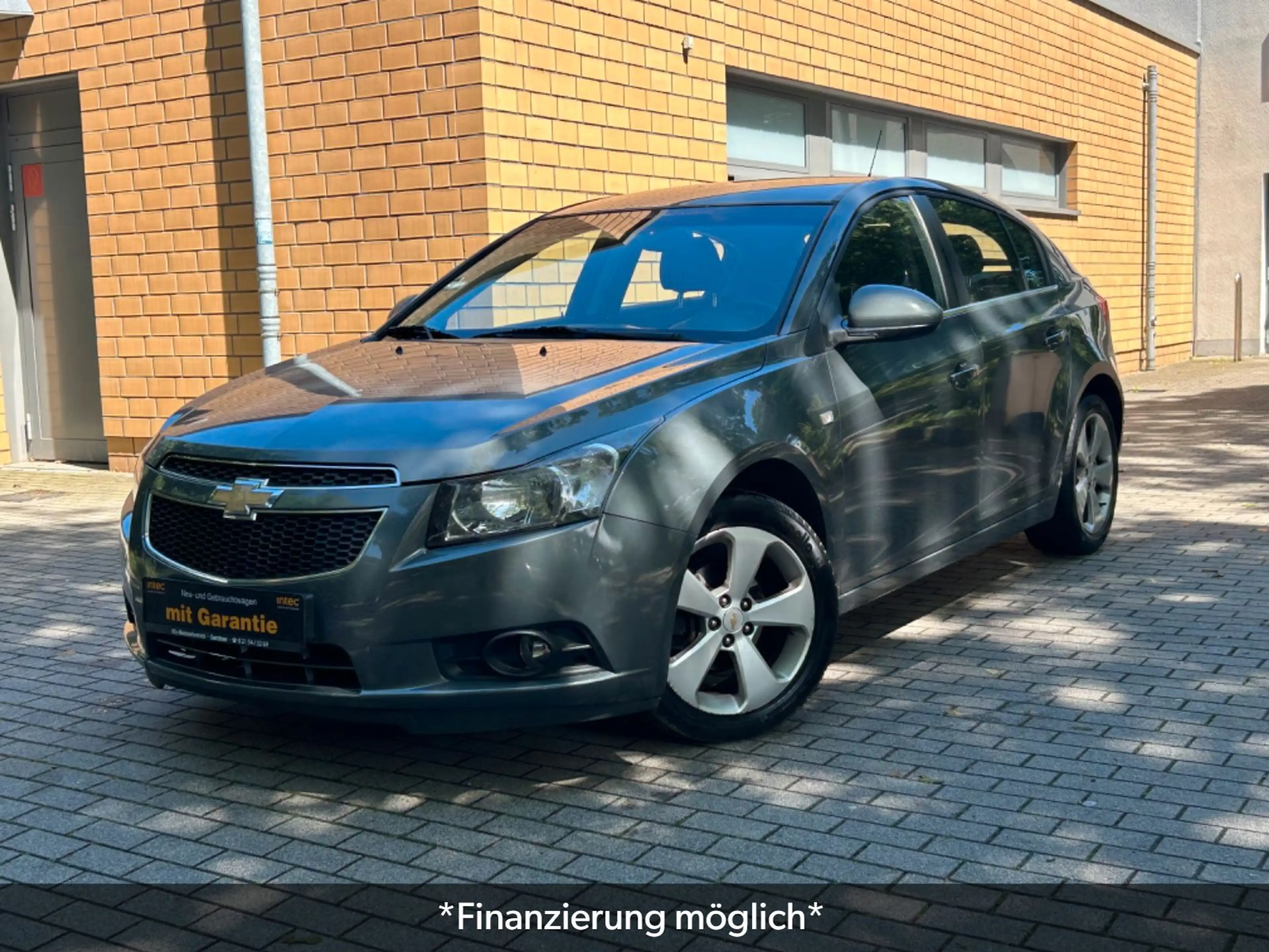 Chevrolet Cruze Hatchback LTZ/KLIMAAUTO/TEMPOMAT/AUTOMATIK