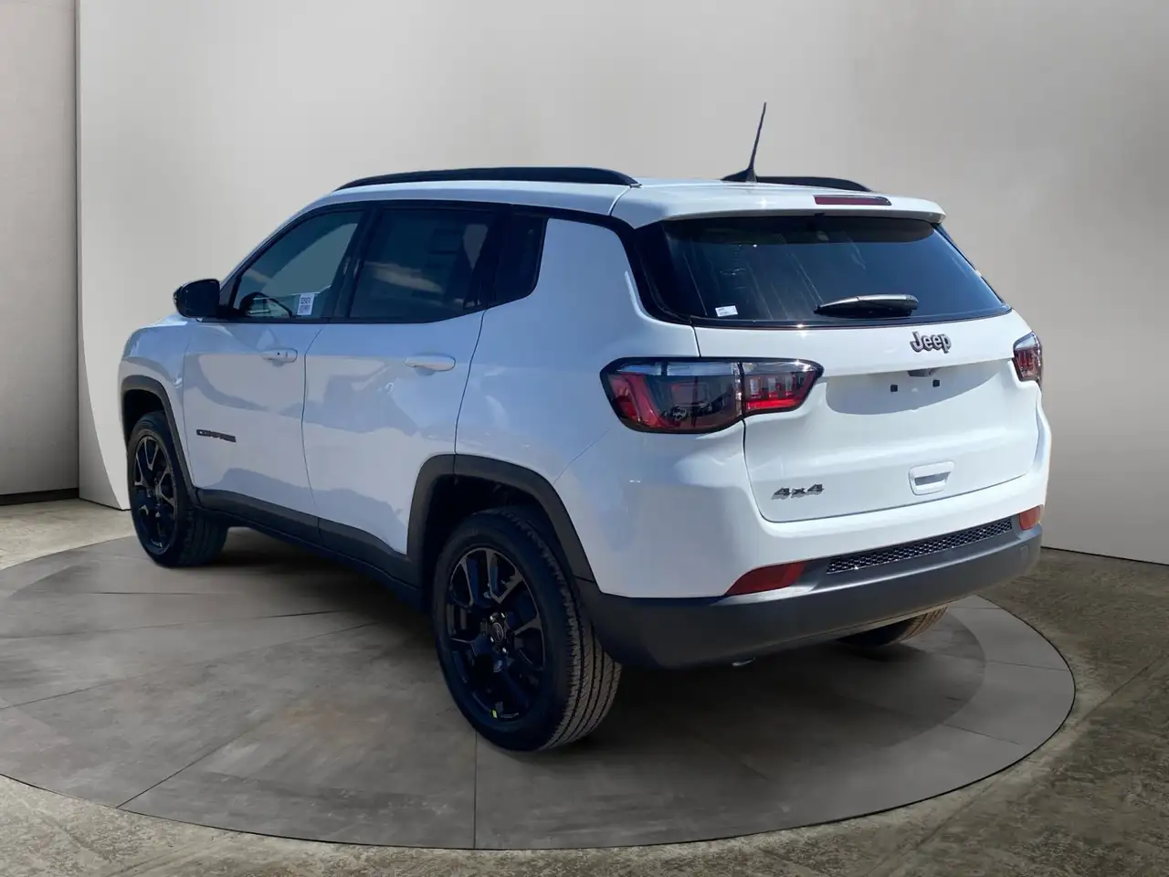 Jeep Compass снимка Jeep Compass