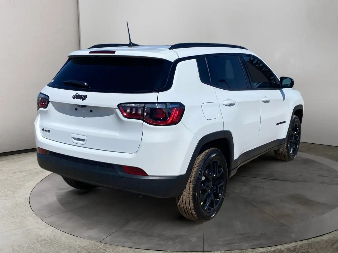 Jeep Compass снимка Jeep Compass