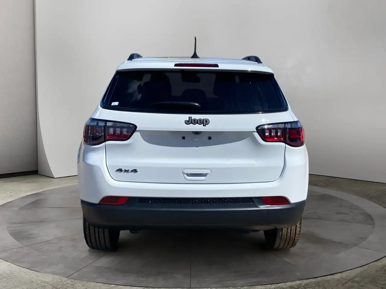 Jeep Compass снимка Jeep Compass