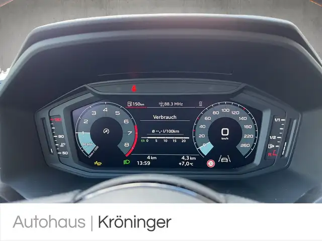 Audi A1 view 12
