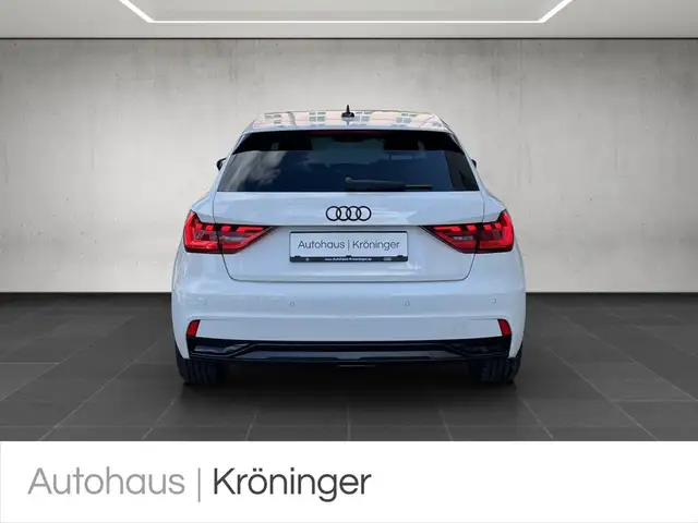 Audi A1 view 6
