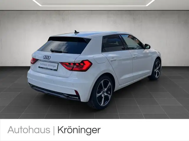 Audi A1 view 2