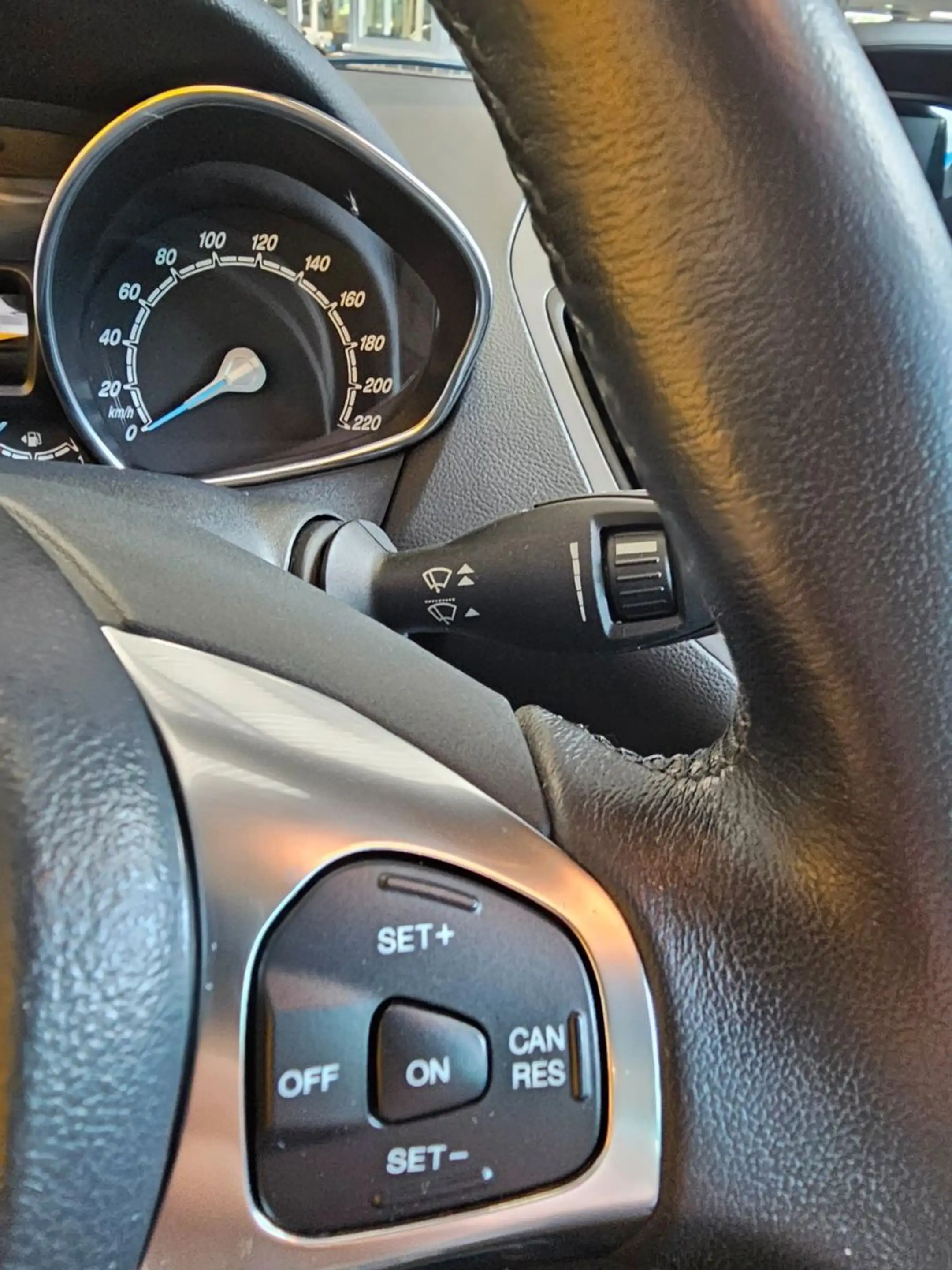 Ford B-Max Sync Edition AHK Klimaautomatik — photo 12