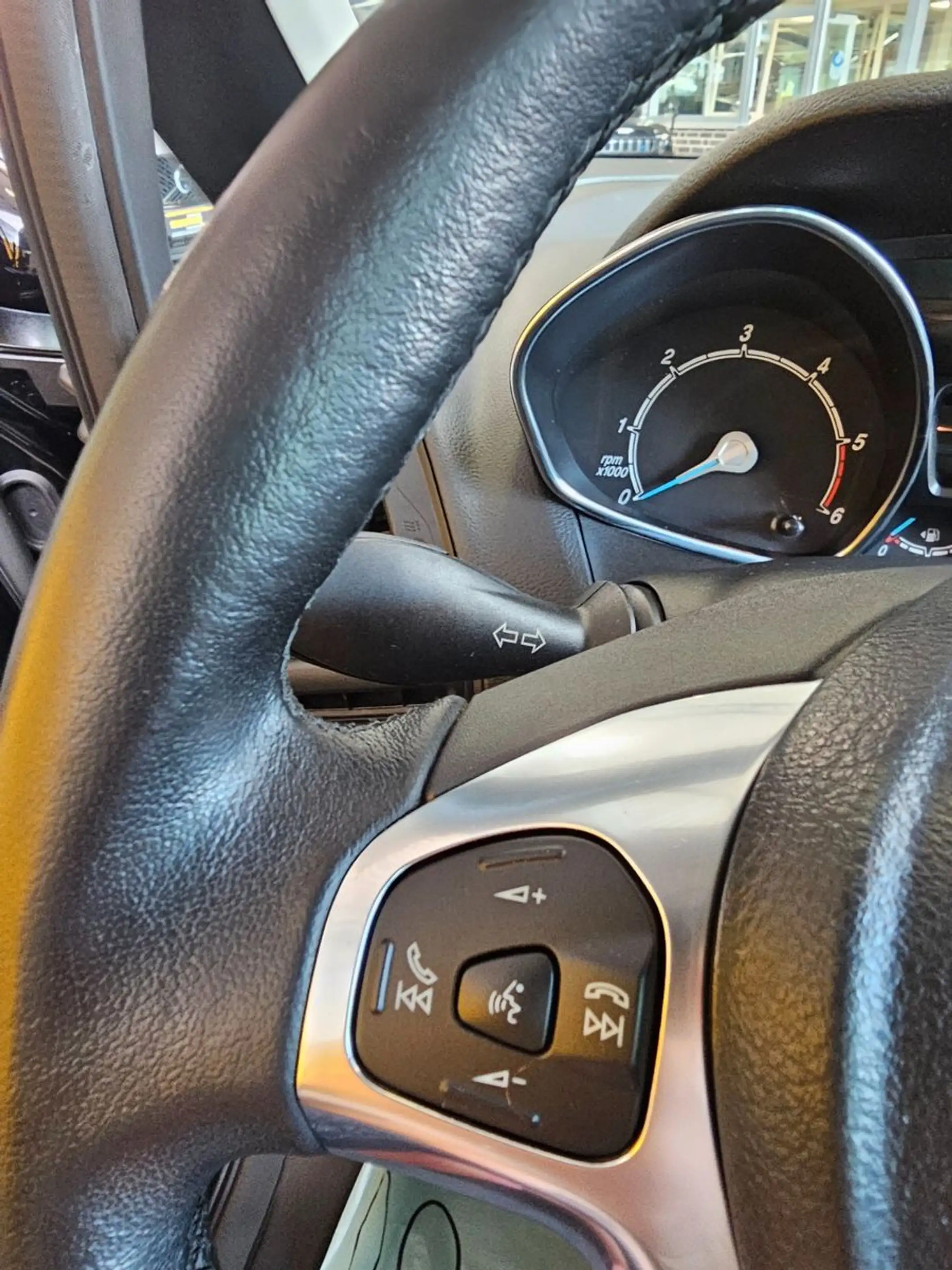 Ford B-Max Sync Edition AHK Klimaautomatik — photo 11