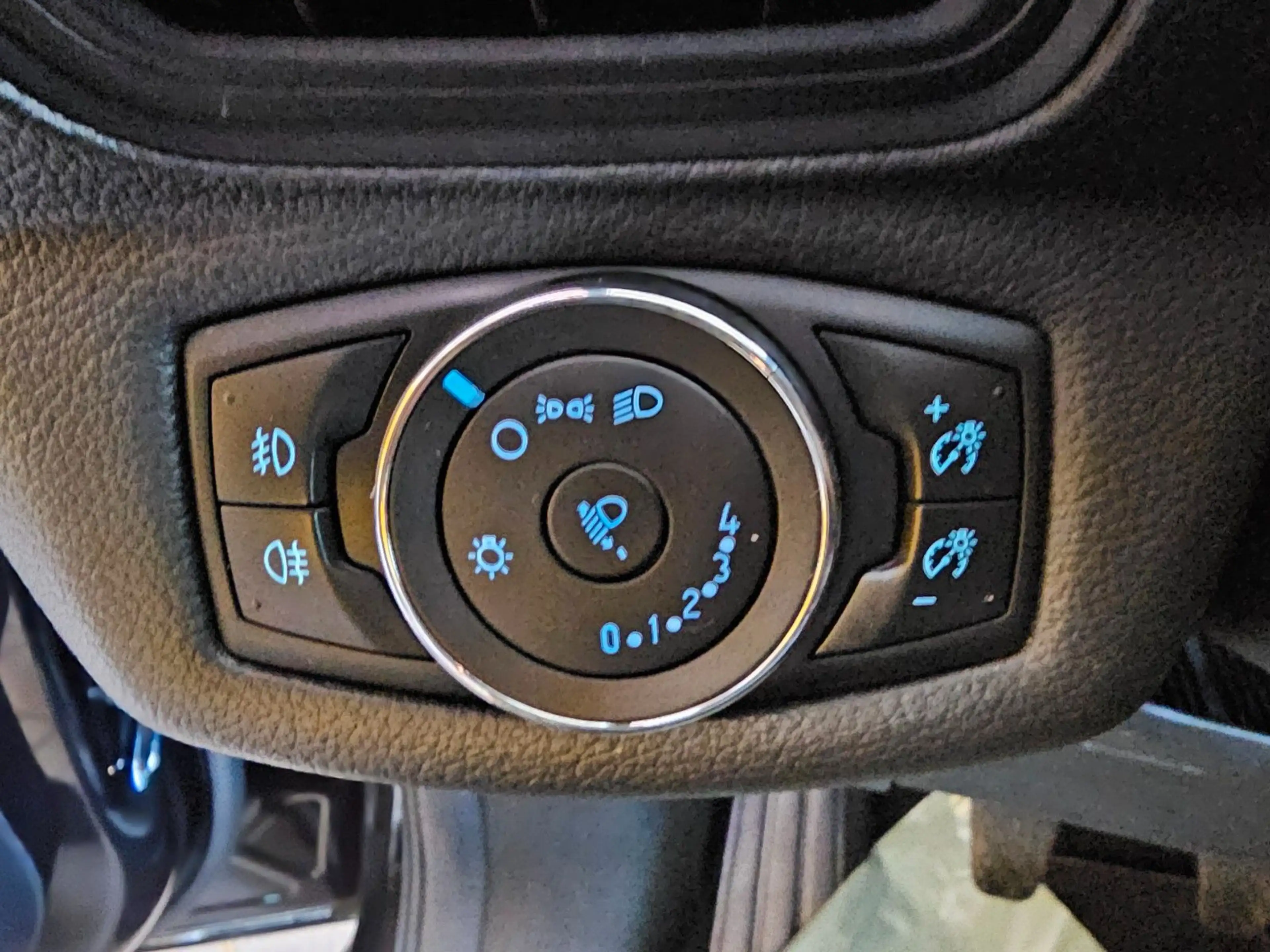 Ford B-Max Sync Edition AHK Klimaautomatik — photo 13