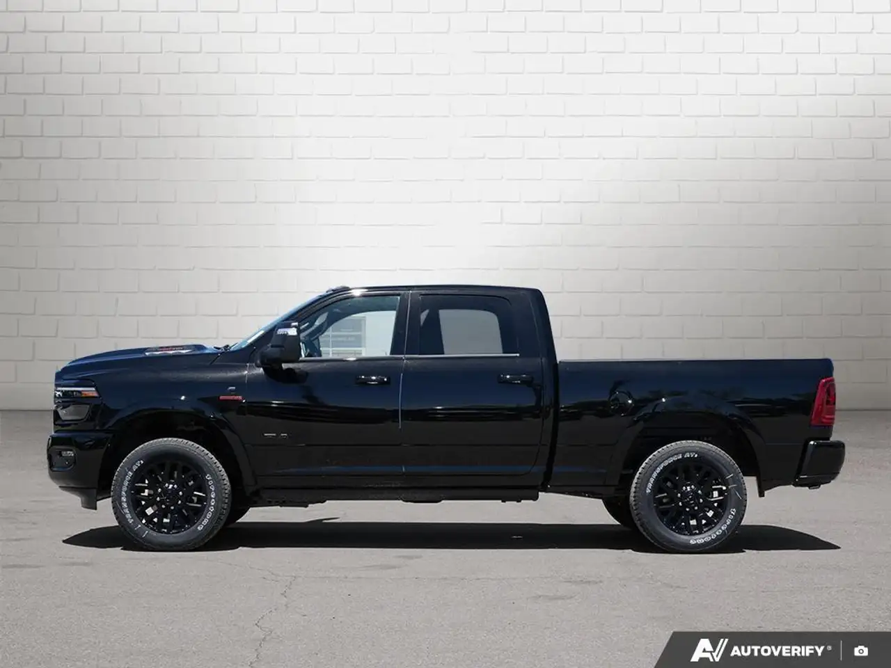 RAM 3500 снимка RAM 3500
