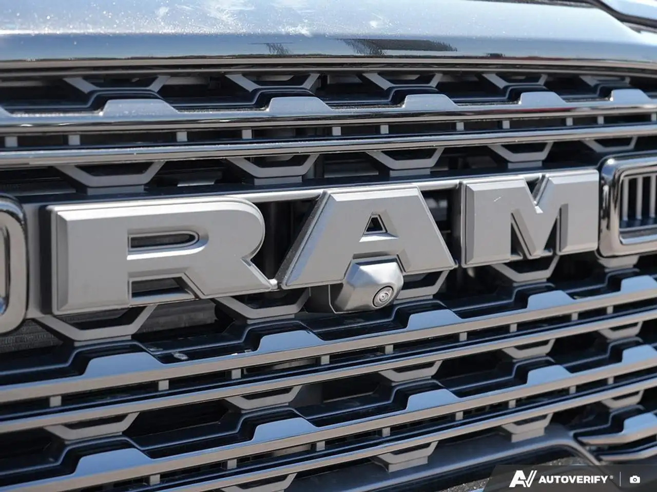RAM 3500 снимка RAM 3500