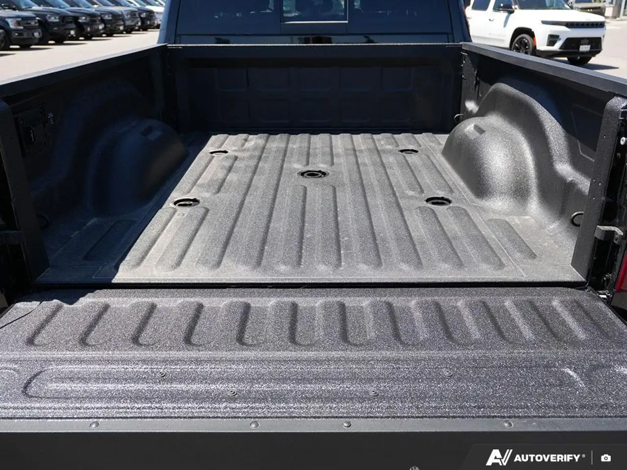 RAM 3500 снимка RAM 3500