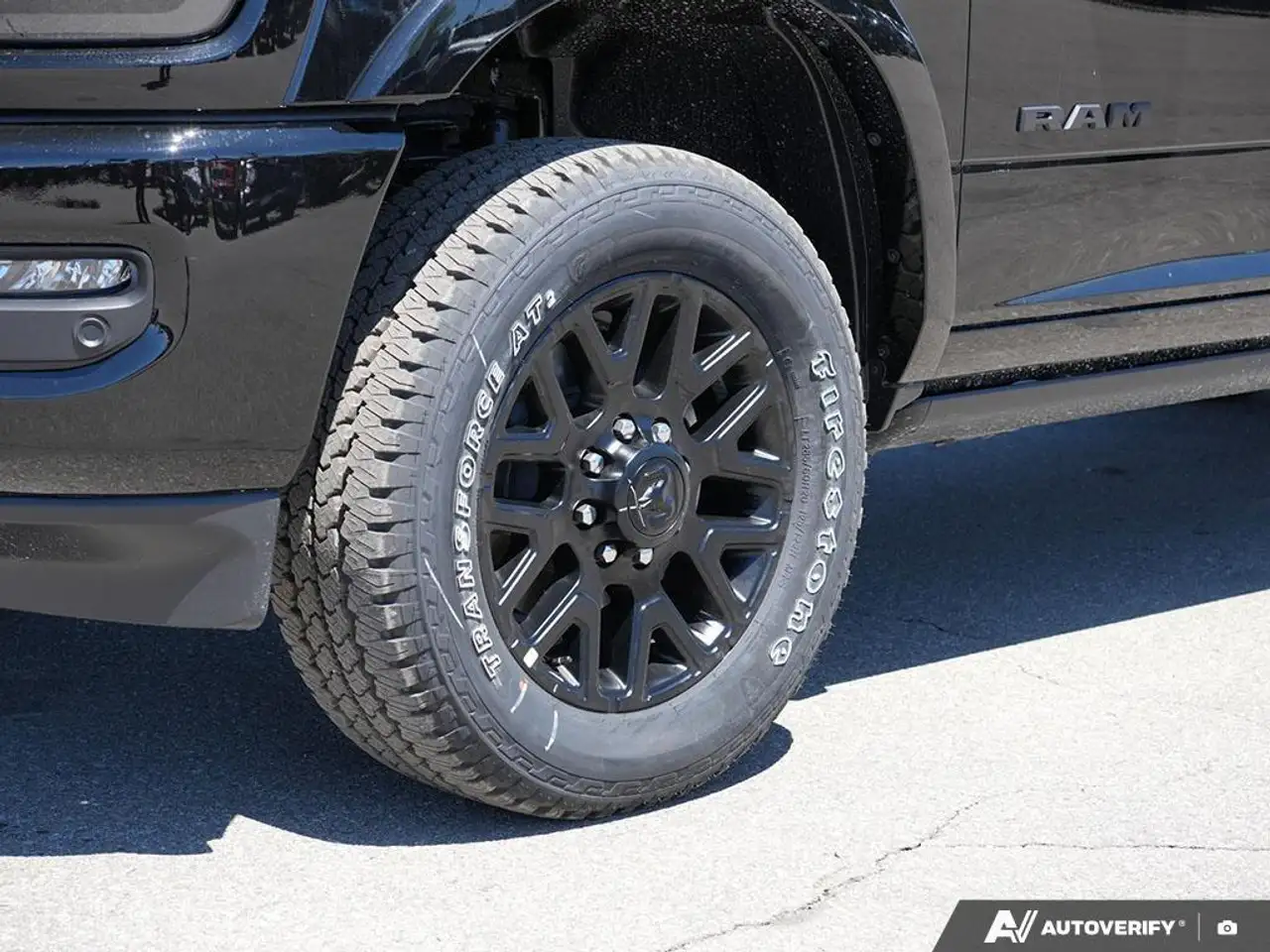 RAM 3500 снимка RAM 3500