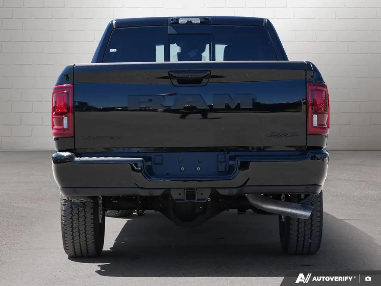 RAM 3500 снимка RAM 3500