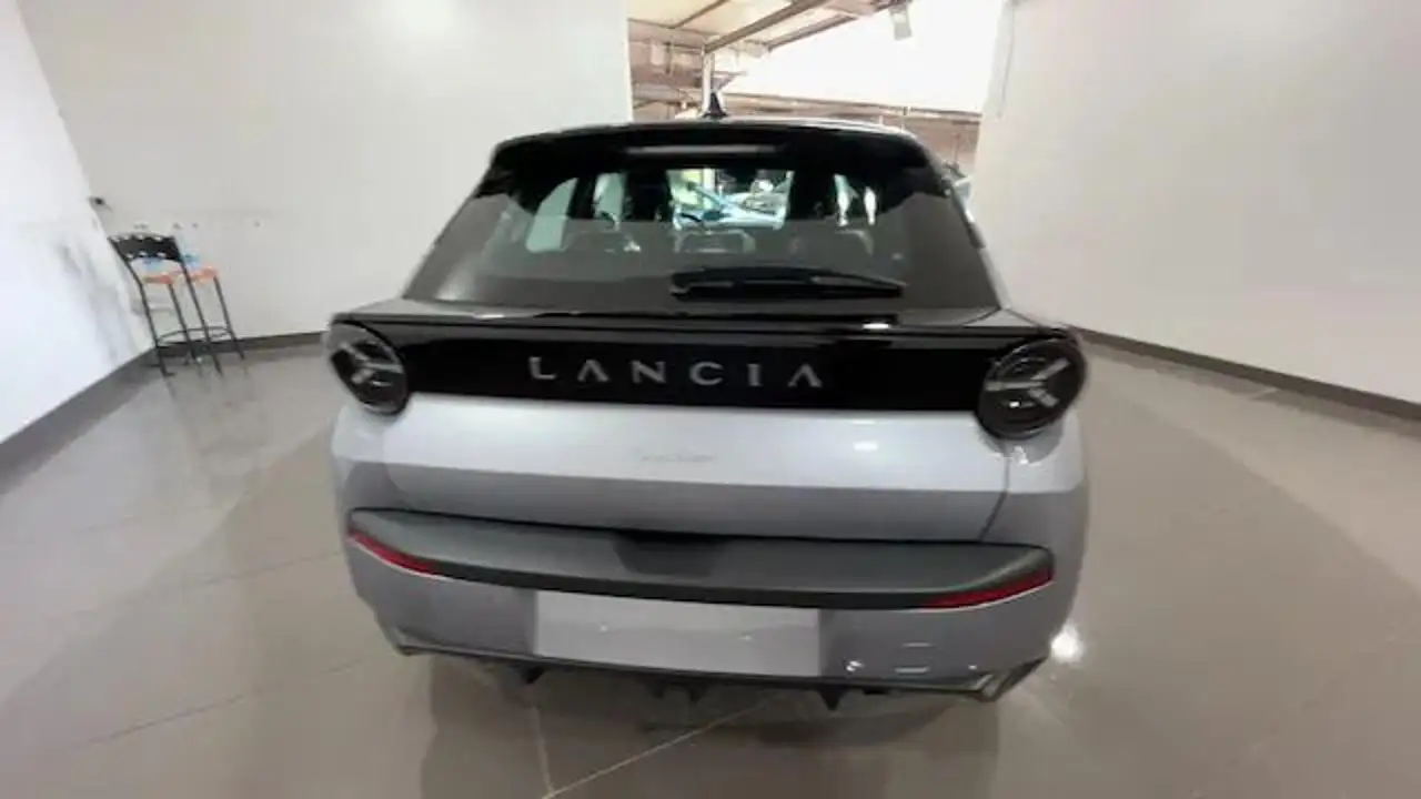 Lancia Ypsilon 2026