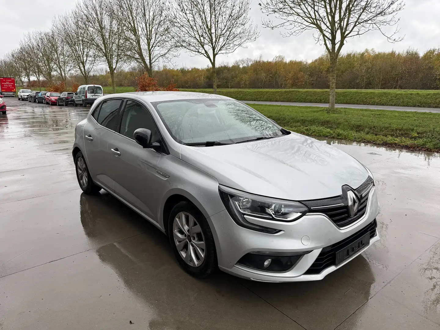 Renault Megane Megane 1.5 Blue dCi Limited Gris - 2