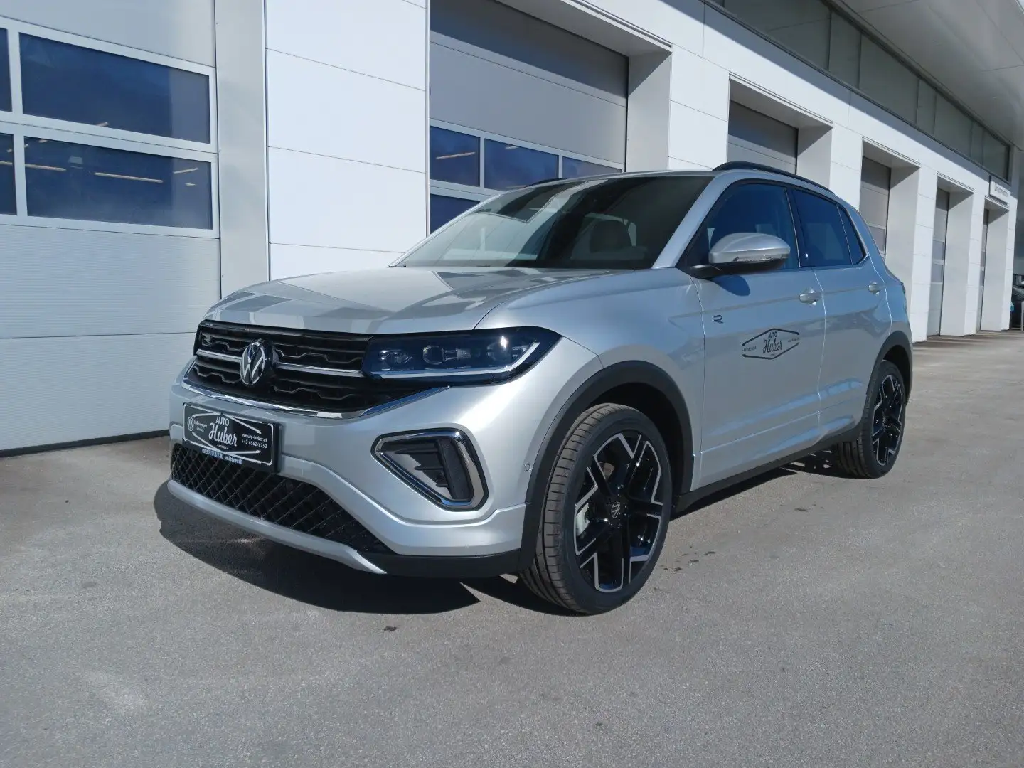 Volkswagen T-Cross 1.0 TSI 85 kW R-Line Silber - 1