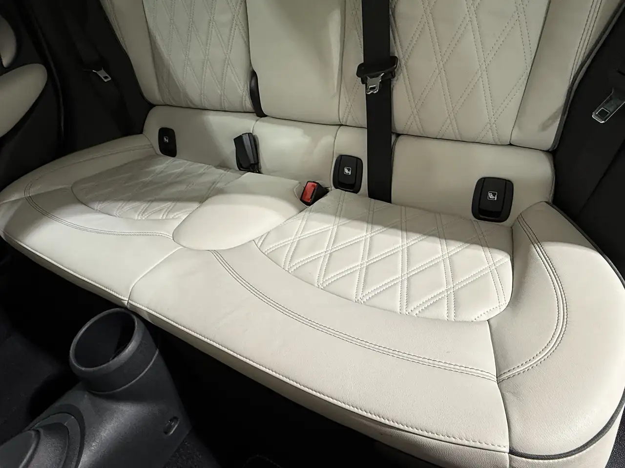 MINI Cooper S 5-Türer Aut Navi RFK HUD HK Pano DA PA 16