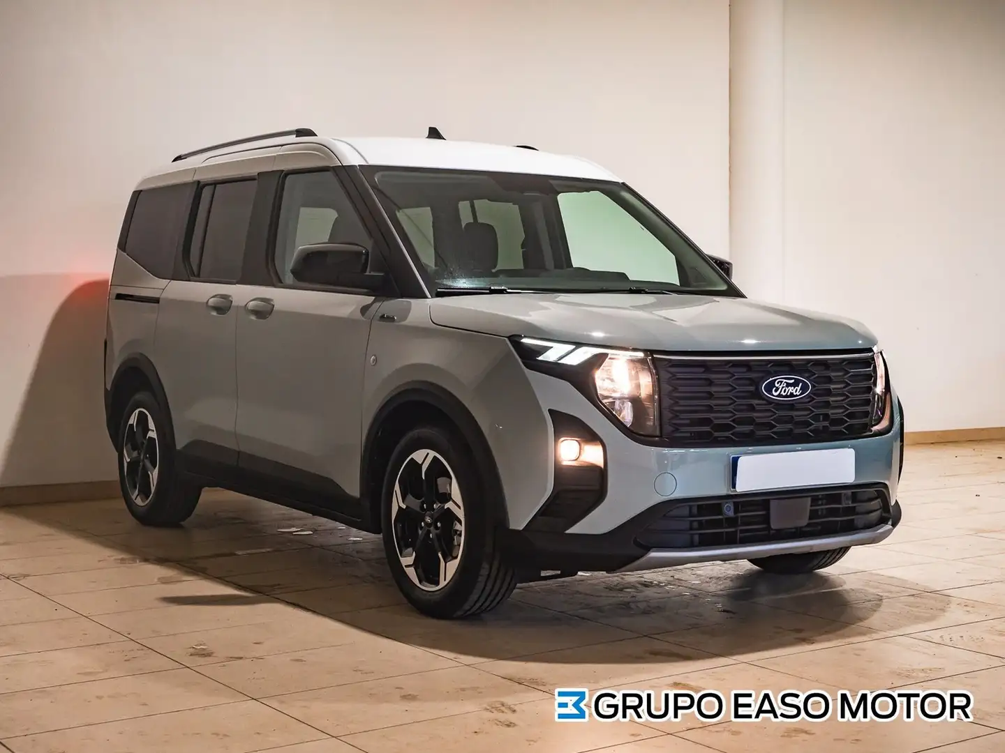 Ford Tourneo Courier 1.0 Ecoboost Active Aut. Gris - 2