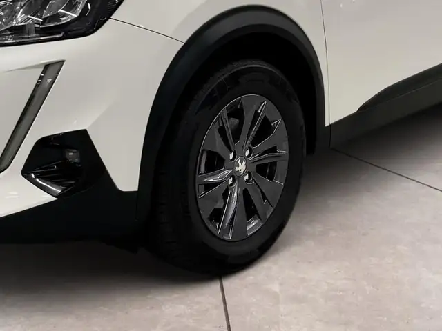 Peugeot 2008 view 15