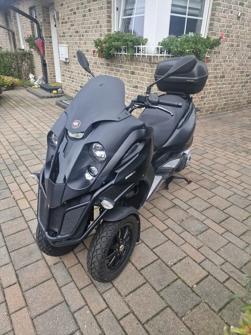 Gilera Fuoco 500 Black Edition Negro - 1