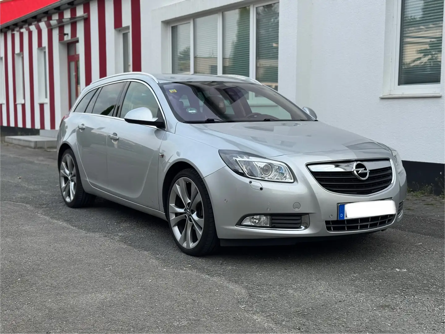 Opel Insignia Design Edition 2.0 CDTI Grau - 2