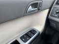 Volvo V50 2.5 T5 Summum * Youngtimer * Airco * Apk 09-2026 Zwart - thumbnail 16