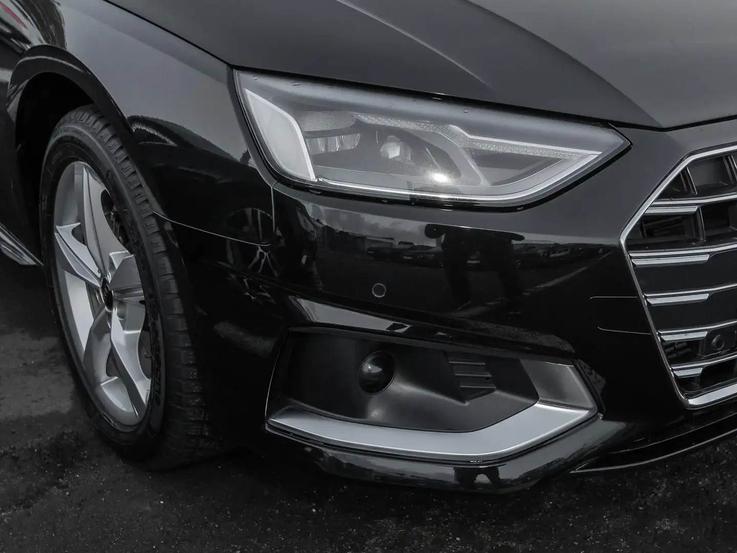 Audi A4 Avant 35 TFSI advanced Stronic,LED,Navi+,Leder,ACC Zwart - 2