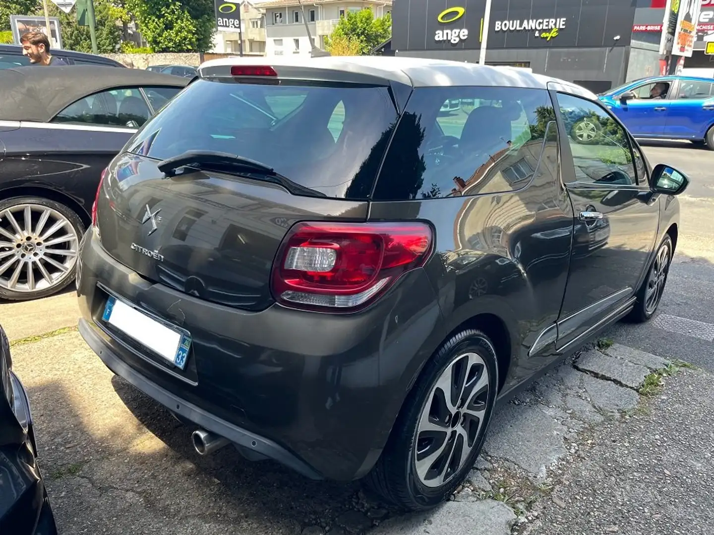 Citroen DS3 DS3 e-HDi 90 So Chic - 2