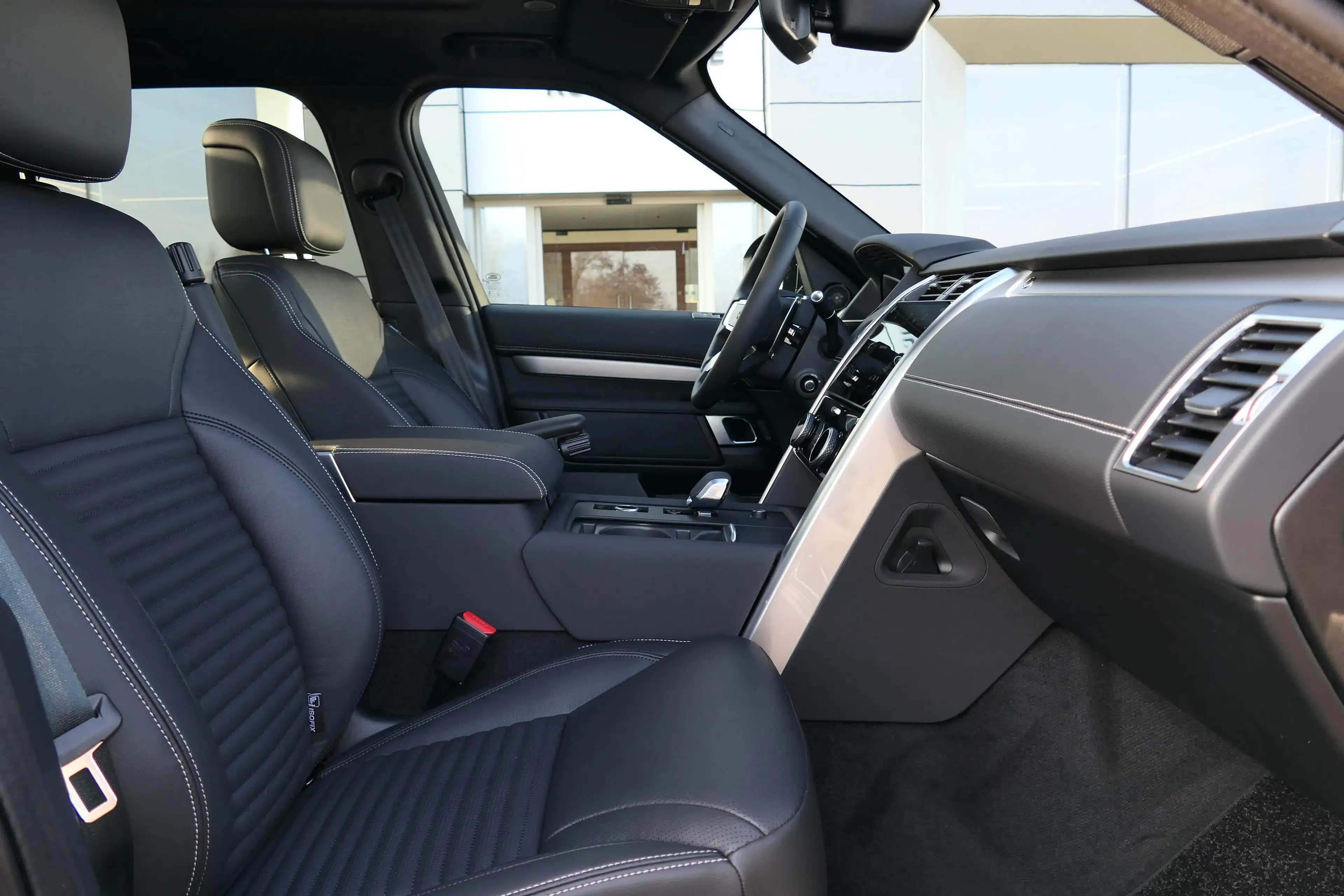 Land Rover Discovery D250 Dynamic SE AWD Auto. 25MY — photo 7