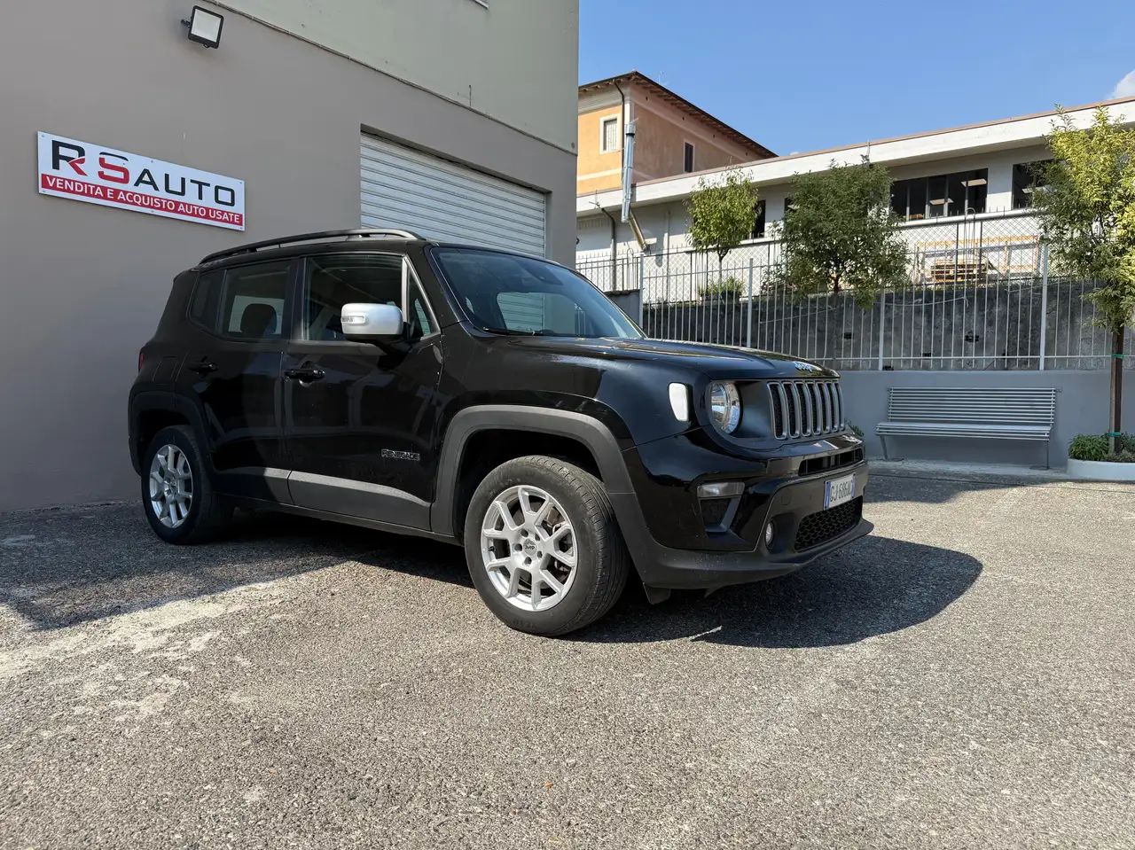 Jeep Renegade 1.3 t4 phev Limited 4xe at6, миниатюра 3