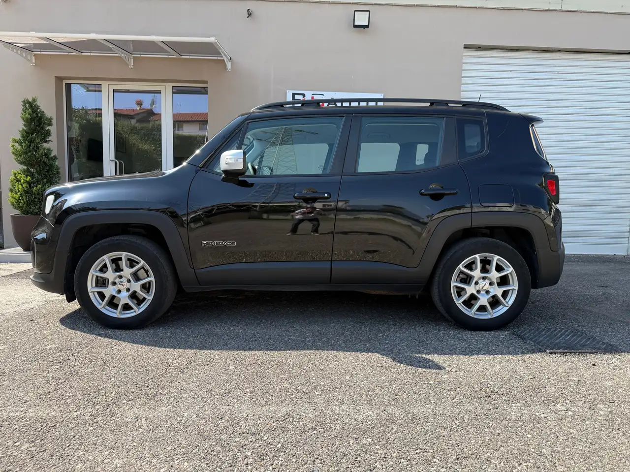 Jeep Renegade 1.3 t4 phev Limited 4xe at6, миниатюра 5