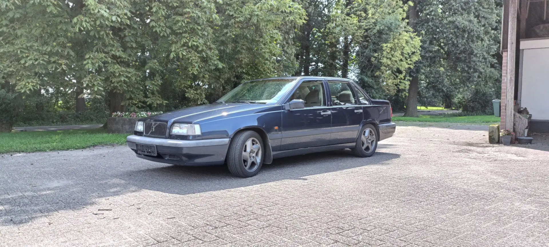 Volvo 850 Luxury-Line Niebieski - 1