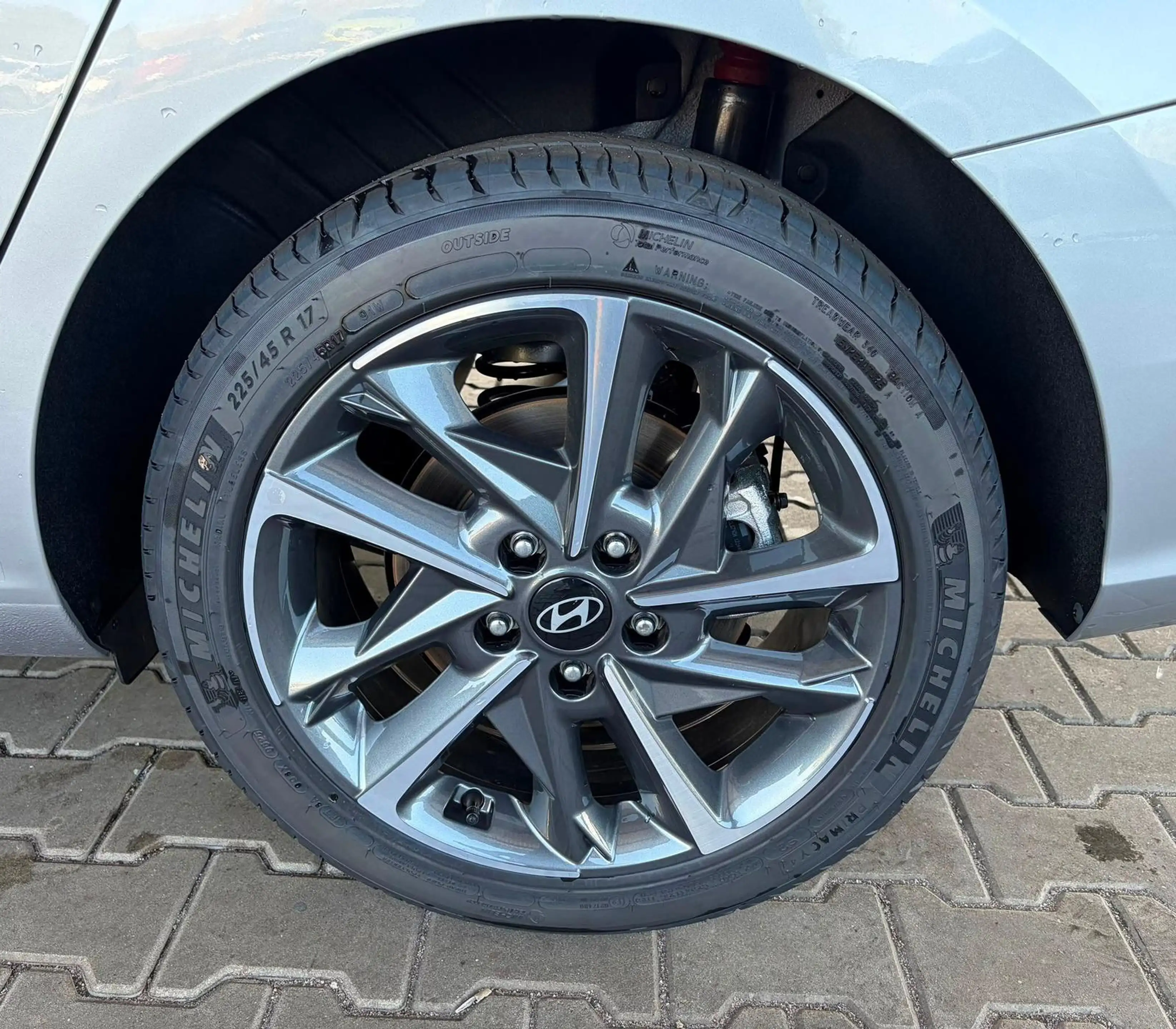 Hyundai i30 Kombi Comfort Plus 1.0 TGDI DCT Navi/ Adaptiver Te — photo 10