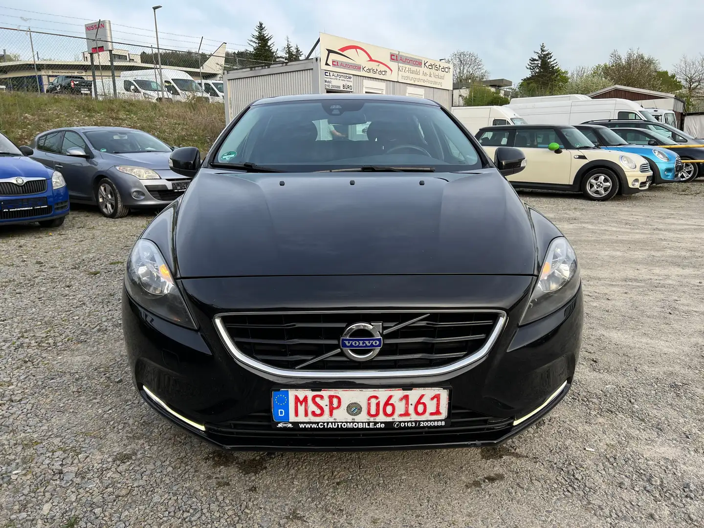 Volvo V40 D2 Kinetic LED/Navi/Klima/Tempomat Schwarz - 1