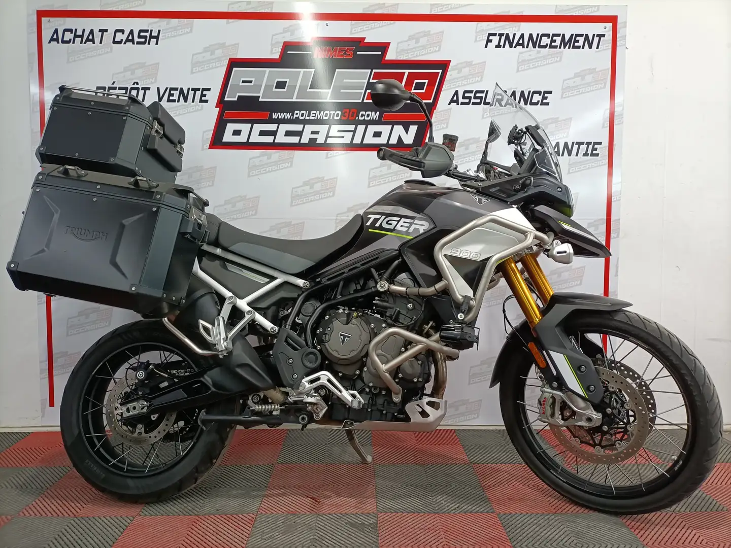 Triumph Tiger 900 Gris - 1