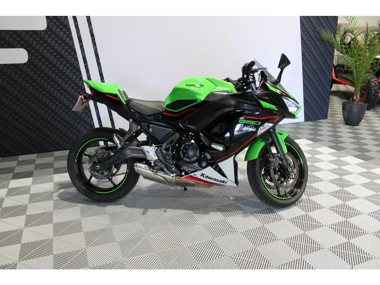 Kawasaki Ninja 650 650 Pack Tourer Verde - 2