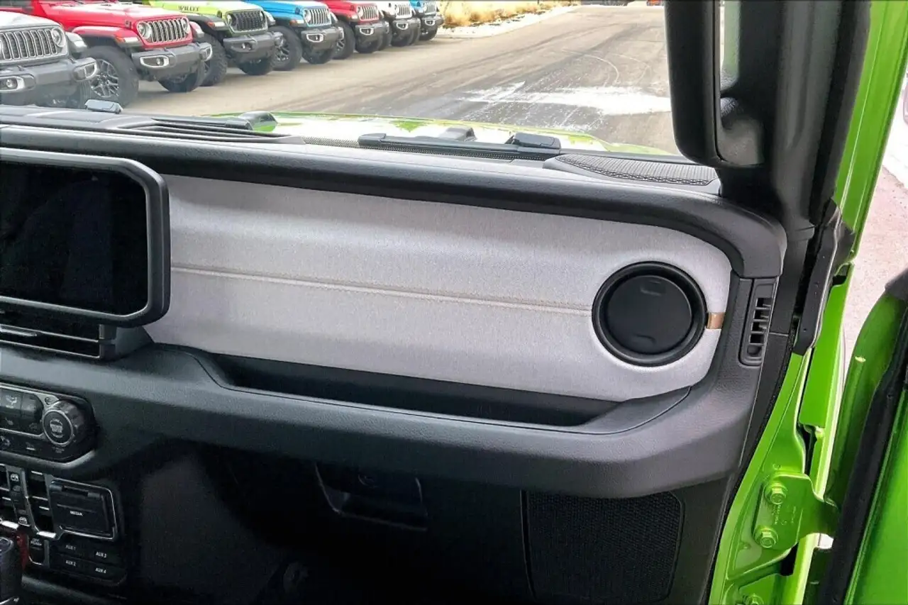 Jeep Gladiator снимка Jeep Gladiator