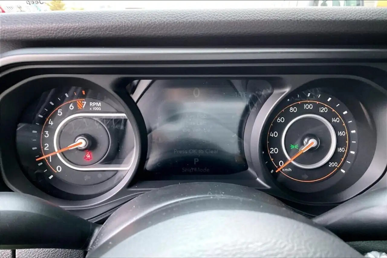 Jeep Gladiator снимка Jeep Gladiator