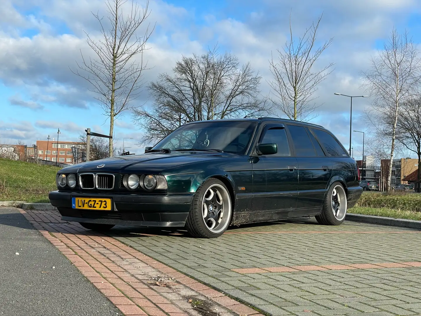 BMW 518 518i touring Зелений - 1