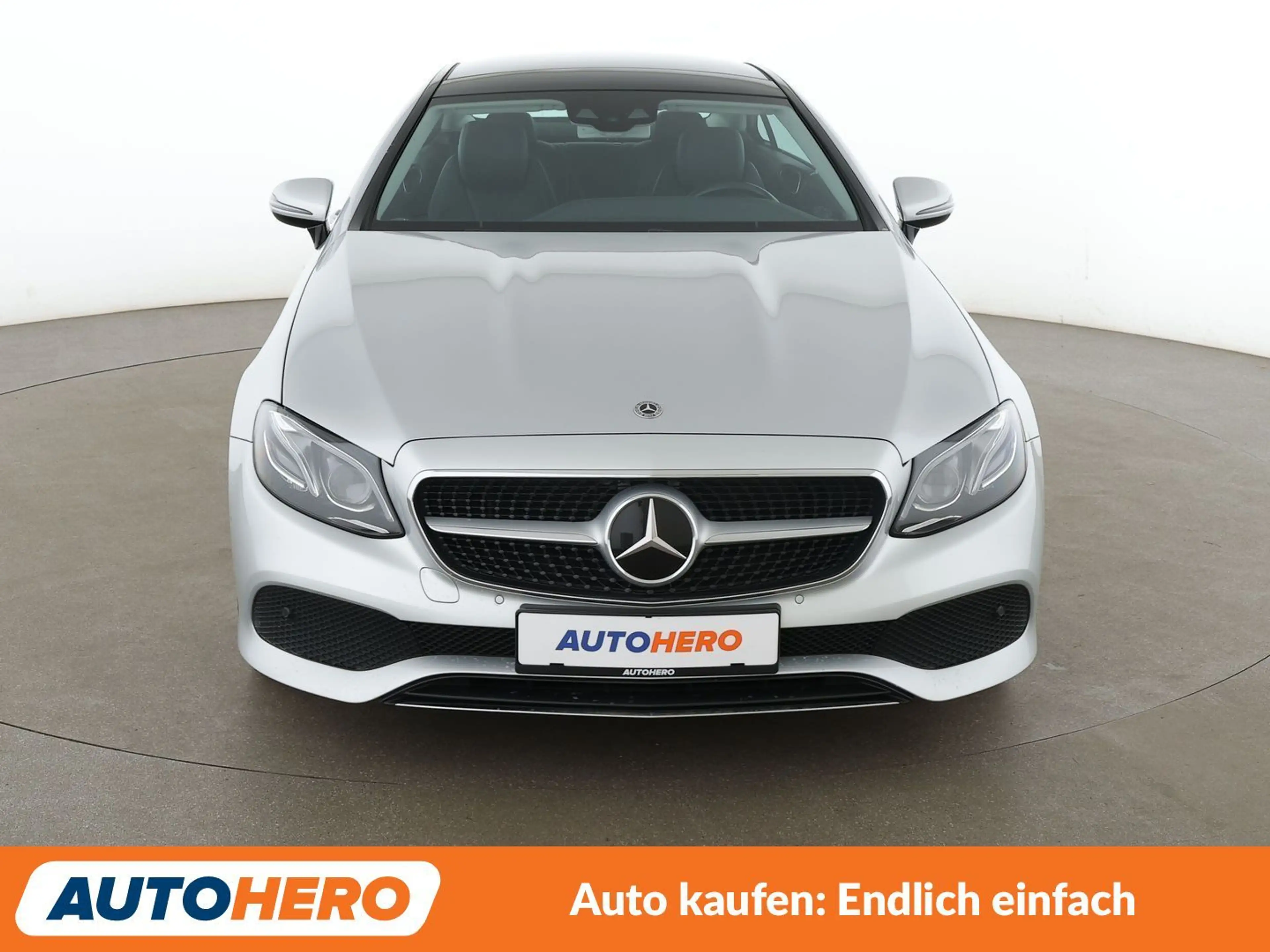 Mercedes-Benz E 300 Avantgarde Aut.*NAVI*PDC*TEMPO*SHZ* — photo 9
