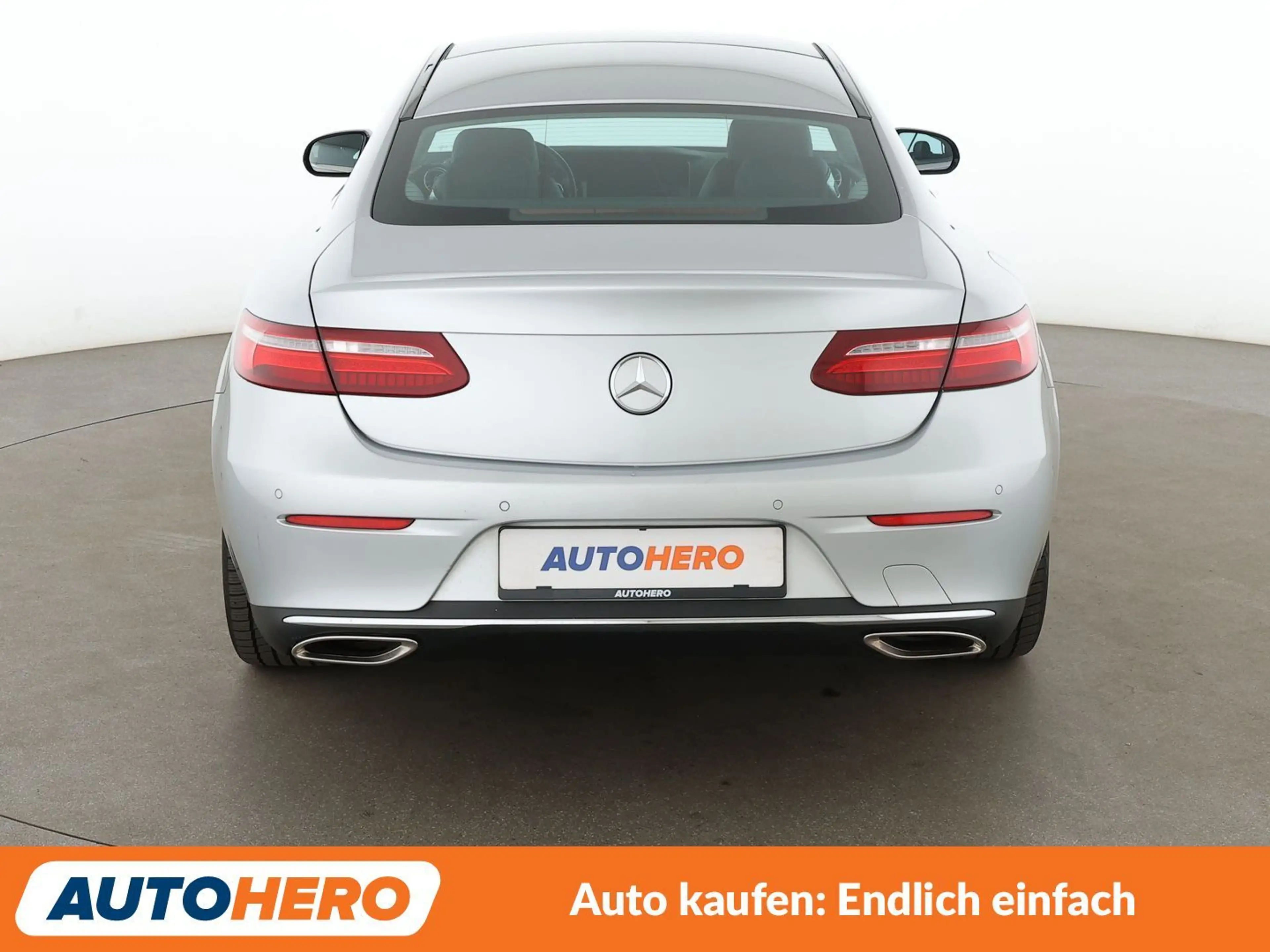 Mercedes-Benz E 300 Avantgarde Aut.*NAVI*PDC*TEMPO*SHZ* — photo 5