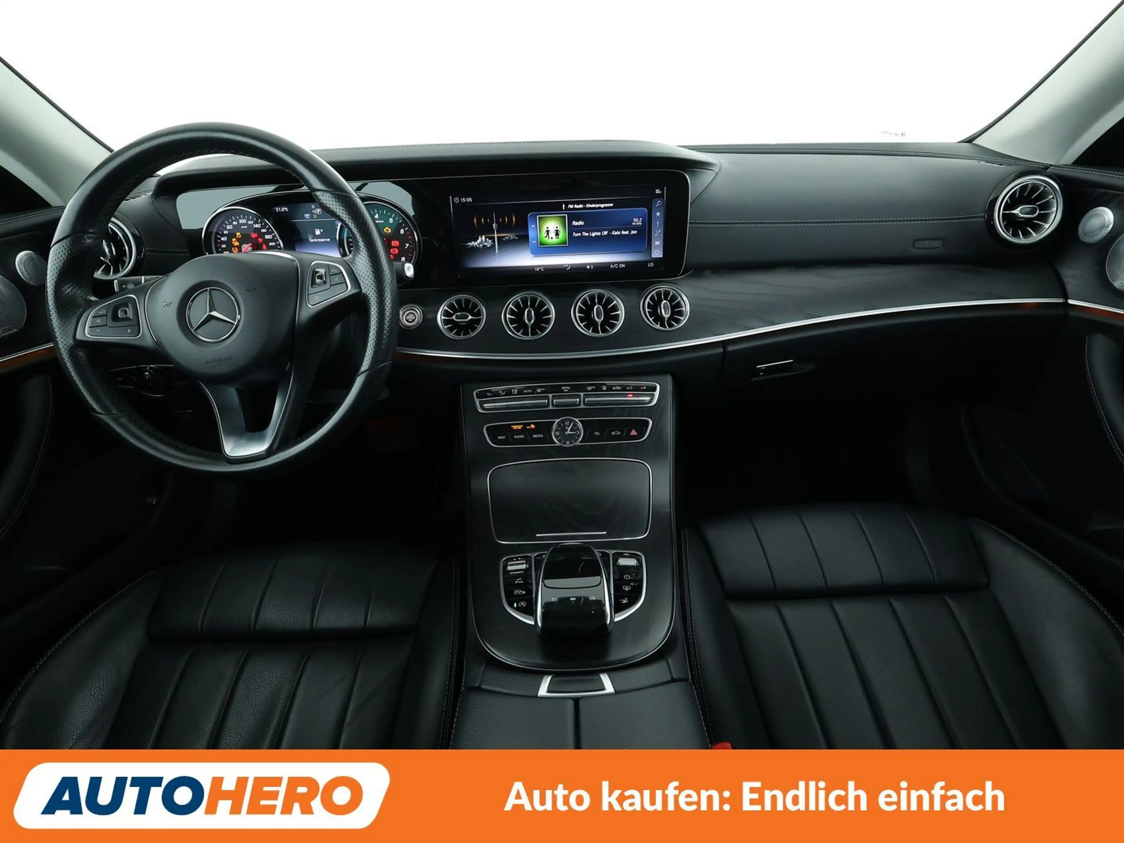Mercedes-Benz E 300 Avantgarde Aut.*NAVI*PDC*TEMPO*SHZ* — photo 12