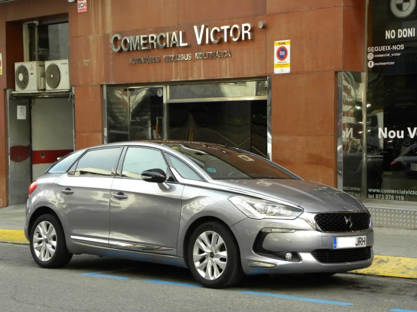 DS Automobiles DS 5 1.6BlueHDi S&S Style EAT6 120 Gris - 2