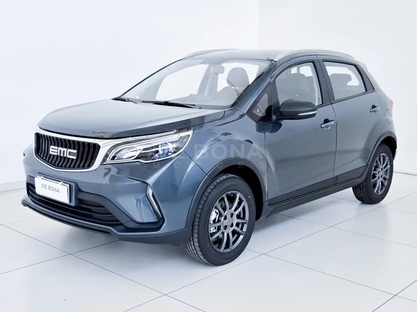 EMC QUATTRO 1.5 103cv Gris - 1