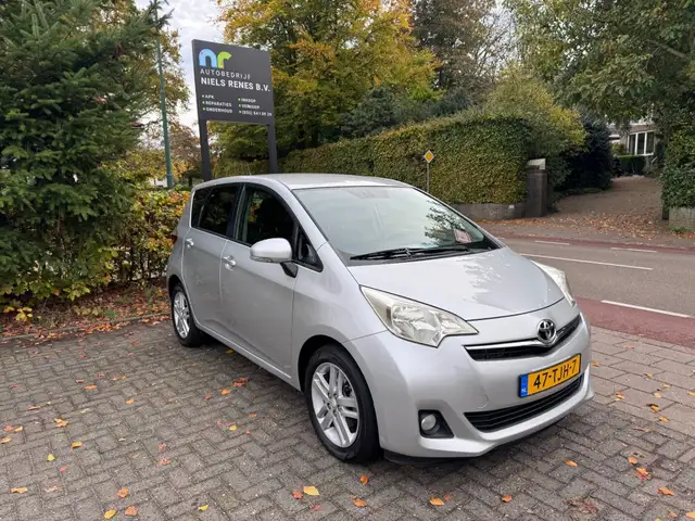 Toyota Verso-S 1.3 VVT-i/Zeer mooi/Camera/Airco/Garantie