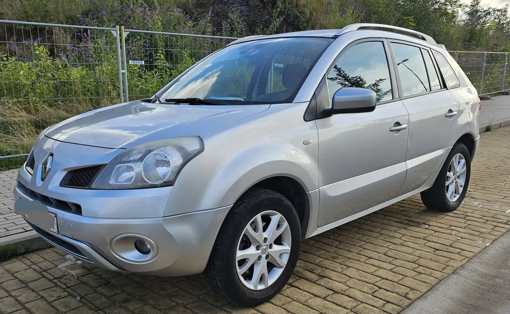 Renault Koleos 2.0 dCi siva - 1