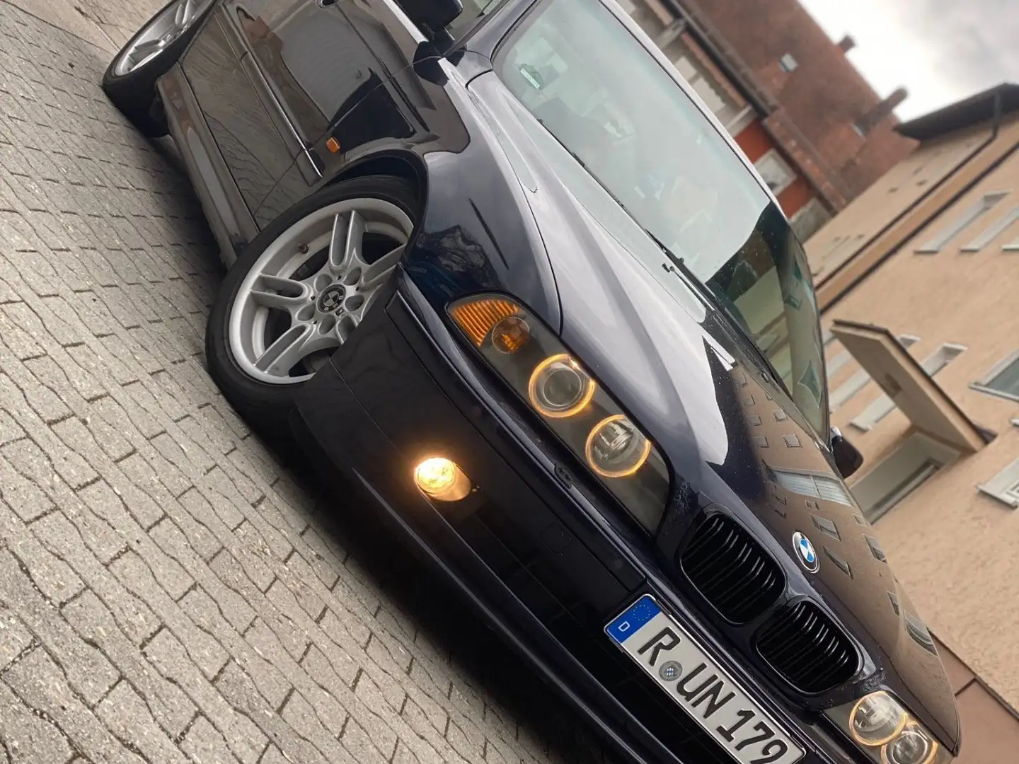 BMW 520 520i Blauw - 1