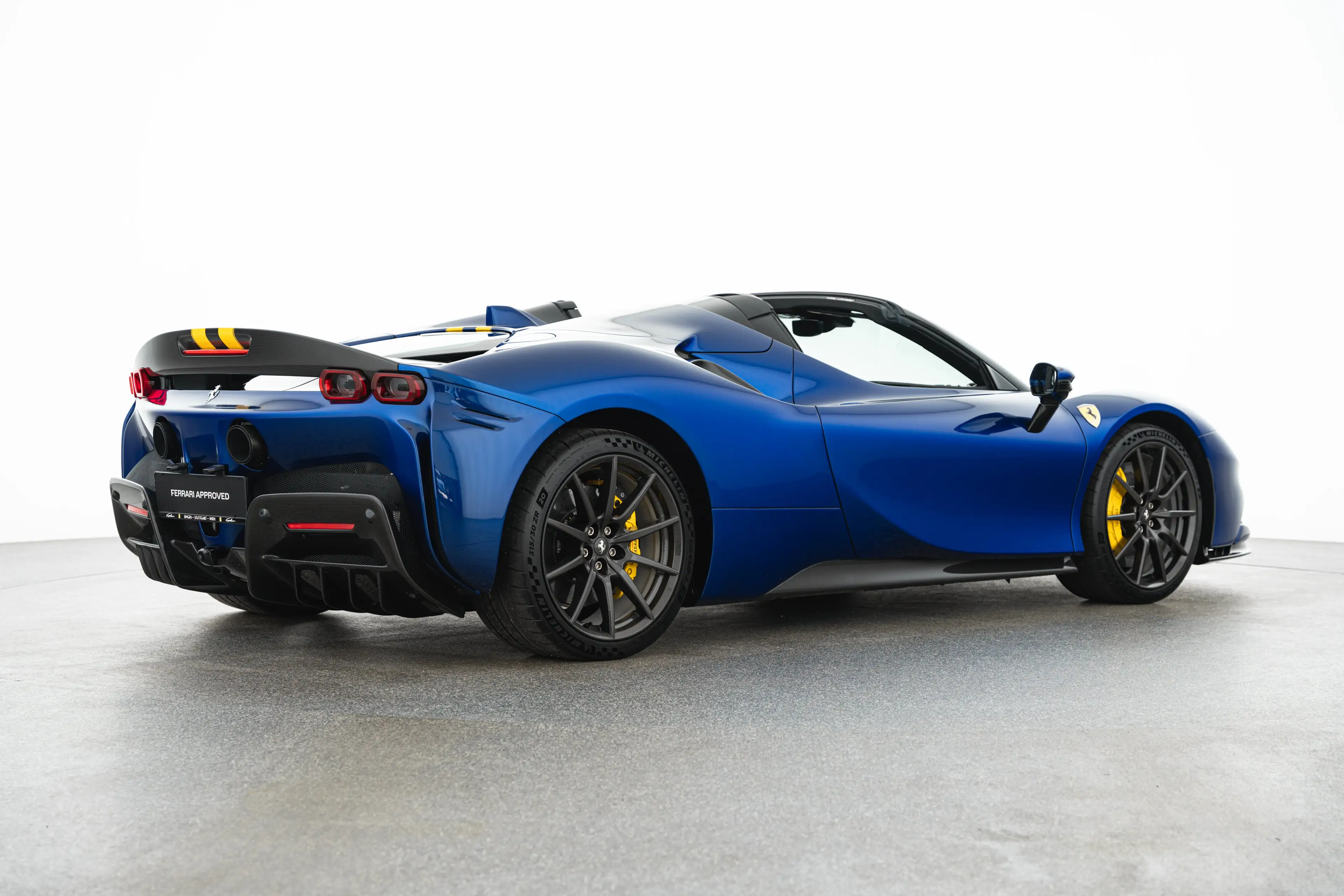 Ferrari SF90 Spider SF90 Spider PHEV 7,9kWh F1-DCT — photo 5